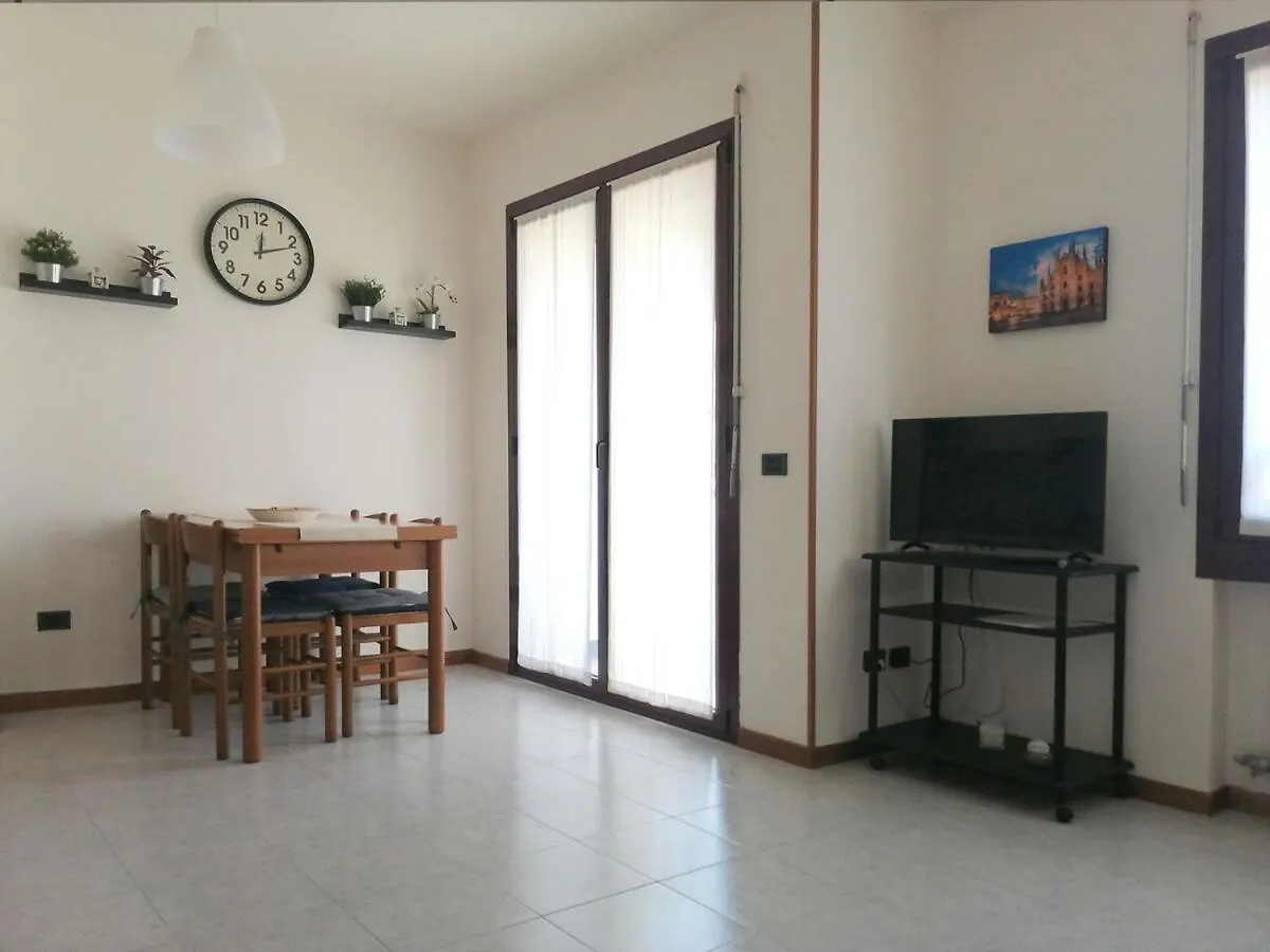 קומו Olimpo Apartament איטליה